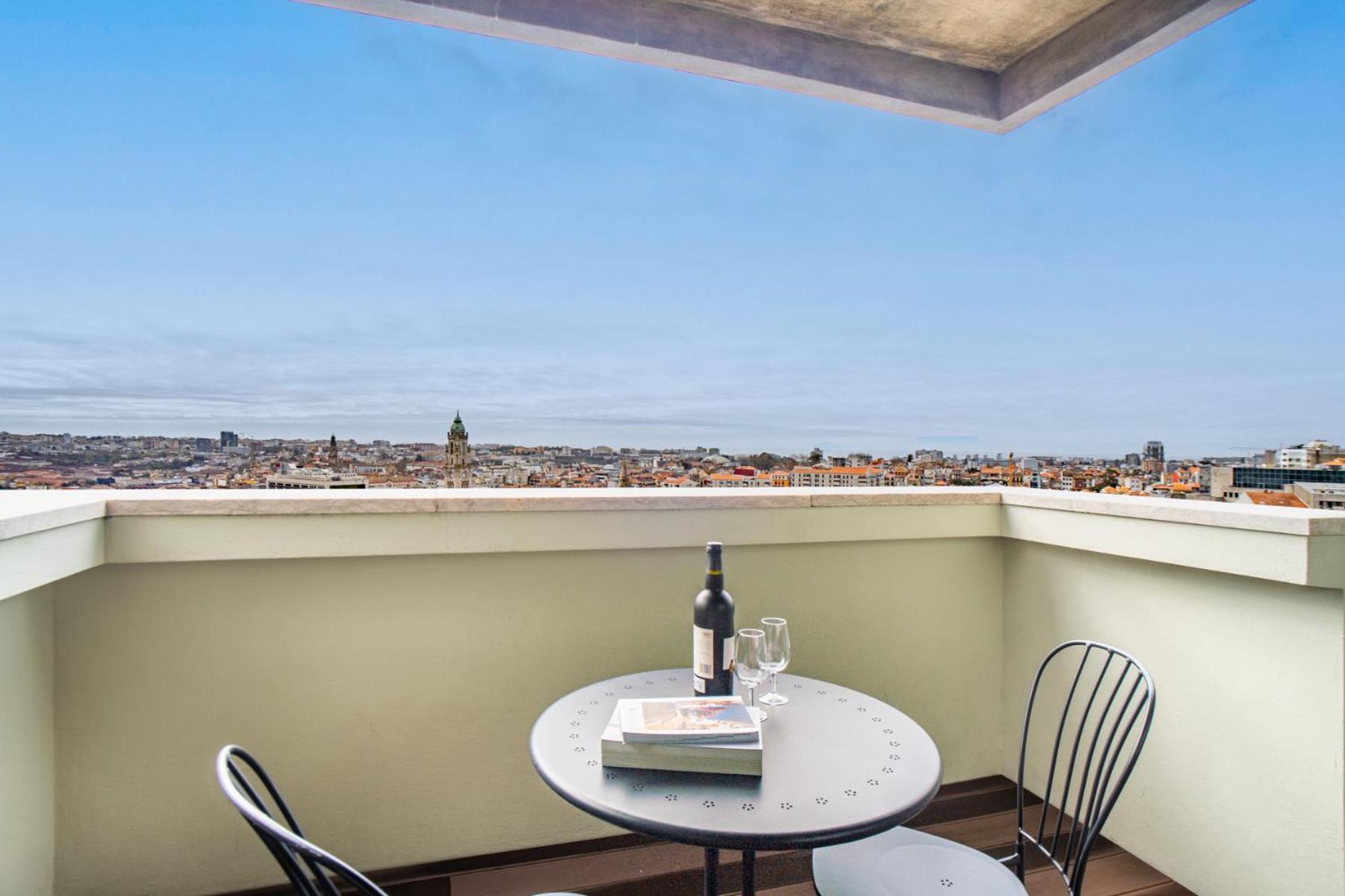 Hotel Dom Henrique - Downtown Porto Exterior photo