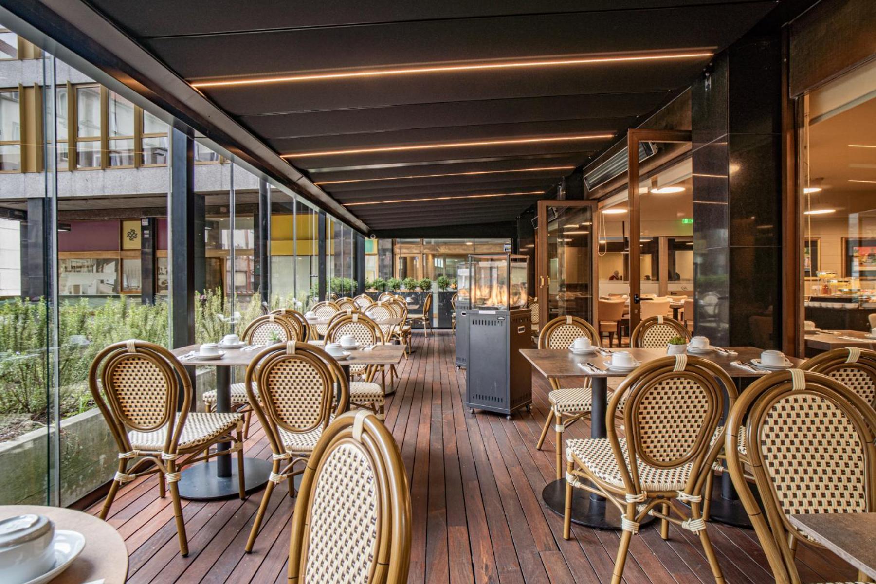 Hotel Dom Henrique - Downtown Porto Exterior photo